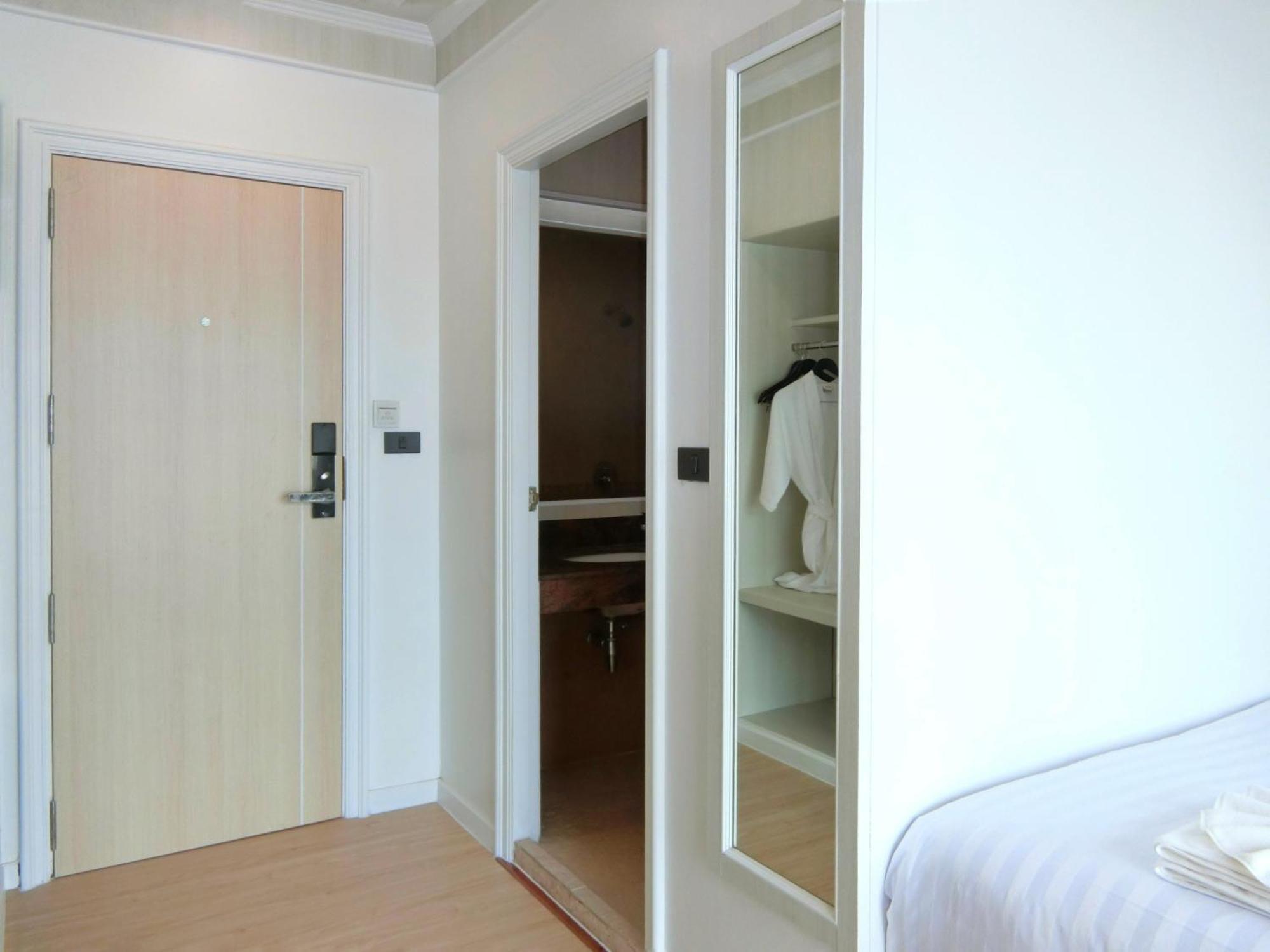 Sira Boutique Residence - Newly Renovated Patong Eksteriør bilde
