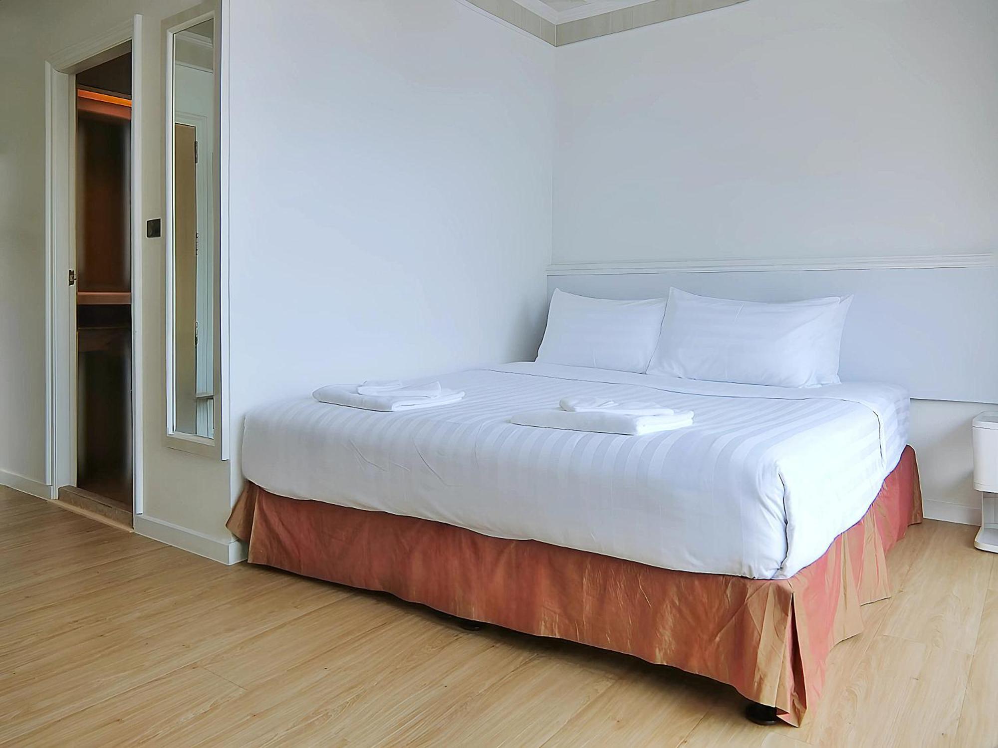Sira Boutique Residence - Newly Renovated Patong Eksteriør bilde